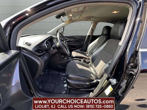 Used 2022 Buick Encore Preferred image 37