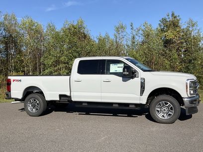 New 2026 Ford F350 Lariat w/ Lariat Premium Package