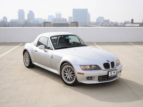 Used 2001 BMW Z3 3.0i image 4