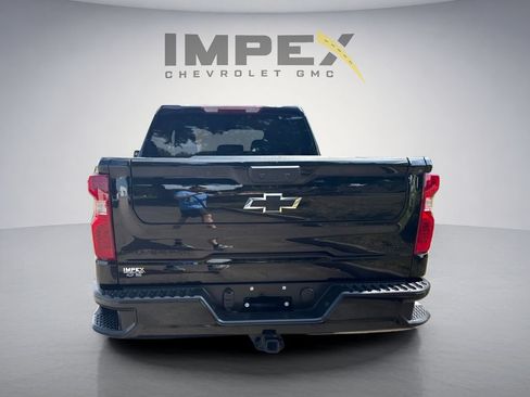 Used 2024 Chevrolet Silverado 1500 Custom AWD/4WD image 4
