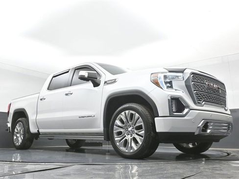 Used 2022 GMC Sierra 1500 Denali w/ Denali Premium Package image 42