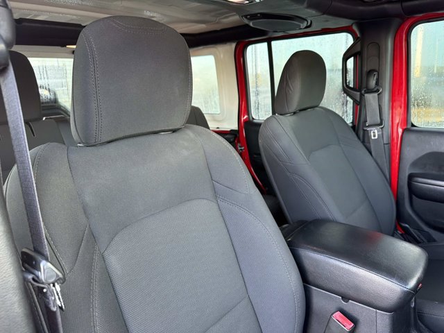 Used 2018 Jeep Wrangler Unlimited Sport AWD/4WD image 17