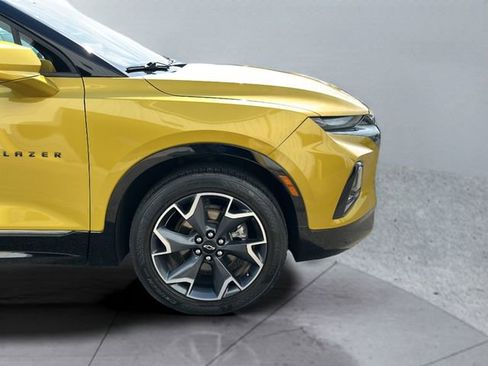 Certified 2022 Chevrolet Blazer RS w/ Enhanced Convenience Package AWD/4WD image 31