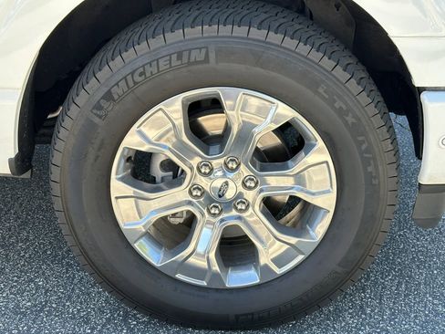 Used 2022 Ford F150 Platinum w/ Equipment Group 701A High AWD/4WD image 15