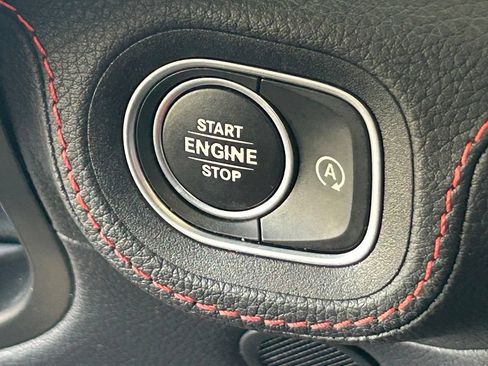 Used 2023 Mercedes-Benz GLE 53 AMG 4MATIC image 44