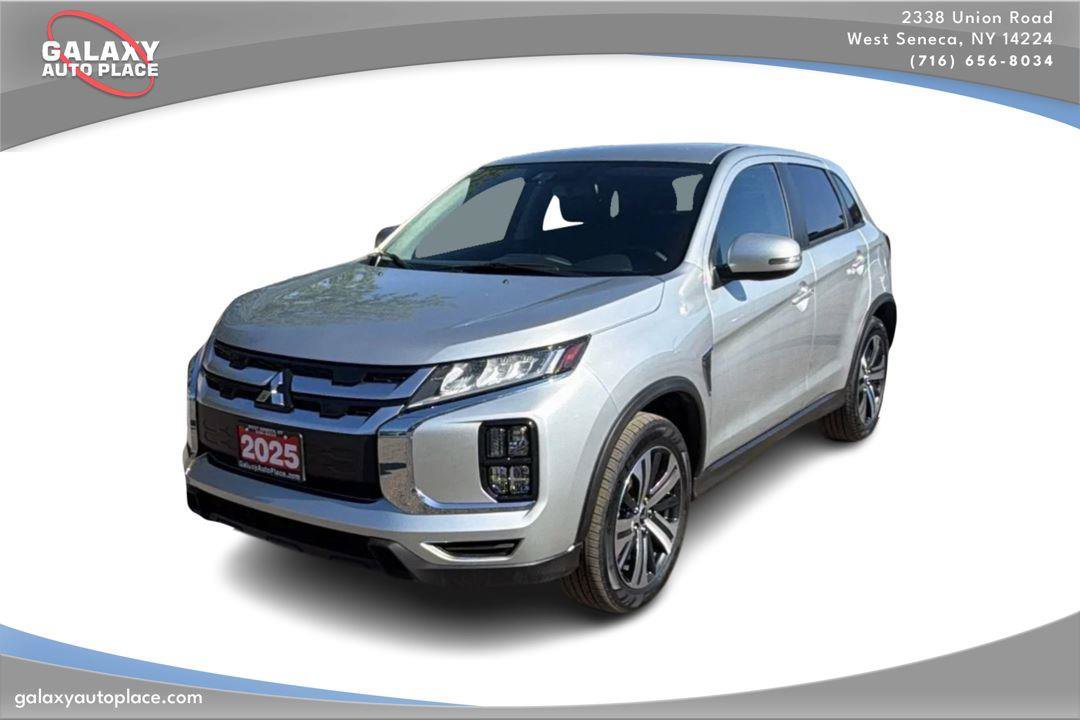 Used 2025 Mitsubishi Outlander Sport SE AWD/4WD image 1