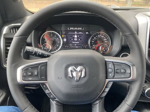 New 2026 RAM 1500 4x4 Crew Cab image 28