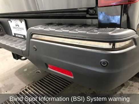 Used 2018 Honda Ridgeline Black Edition image 4