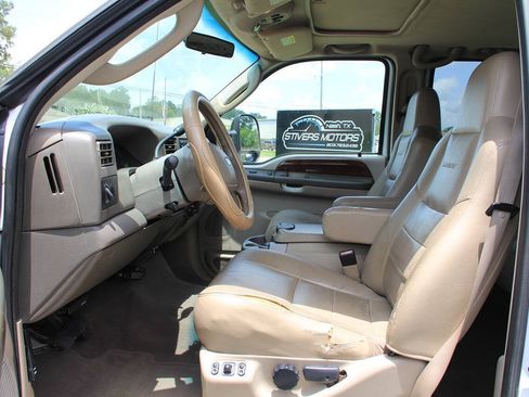 Used 2003 Ford F350 Lariat AWD/4WD image 22