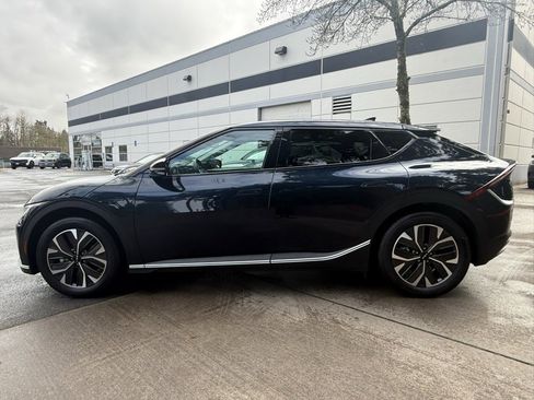 Used 2024 Kia EV6 Light image 7