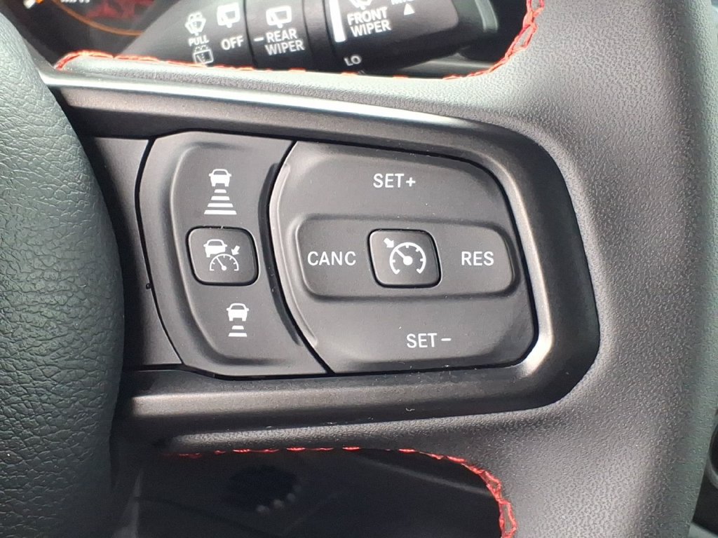 Used 2024 Jeep Wrangler Unlimited Rubicon AWD/4WD image 11