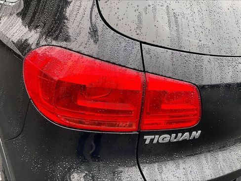Used 2015 Volkswagen Tiguan SEL image 28