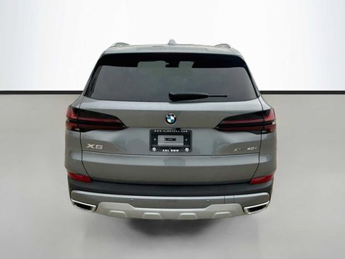 Used 2026 BMW X5 xDrive40i AWD/4WD image 4