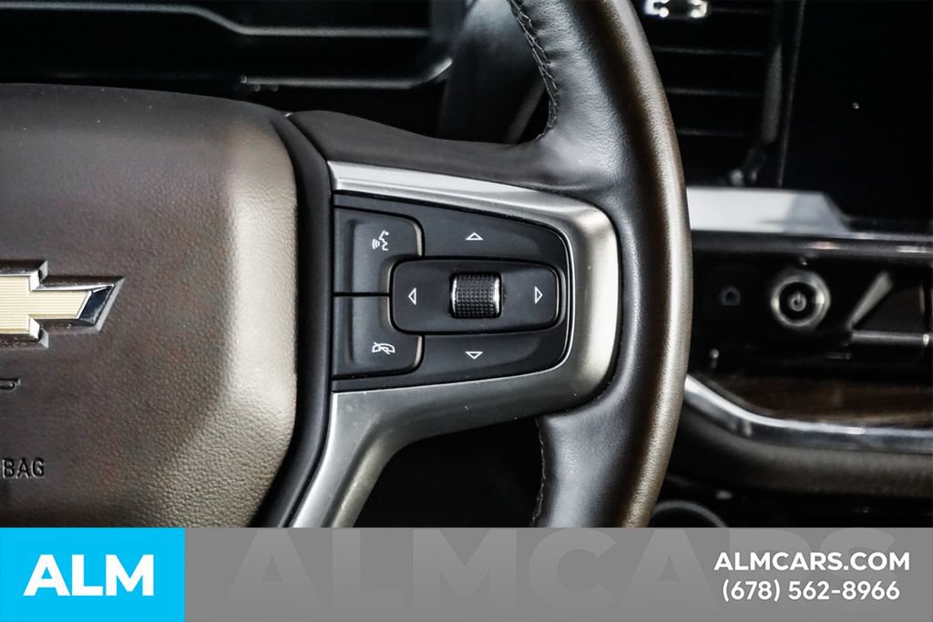 Used 2025 Chevrolet Silverado 1500 LT RWD image 26
