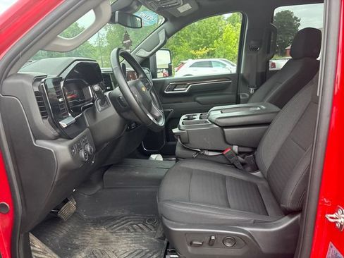 Used 2025 Chevrolet Silverado 2500 LT w/ All Star Edition AWD/4WD image 7