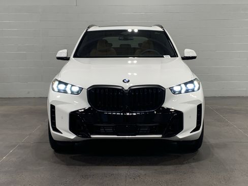 Used 2026 BMW X5 sDrive40i w/ M Sport Package image 2