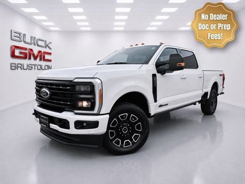 Used 2026 Ford F250 Platinum AWD/4WD image 1