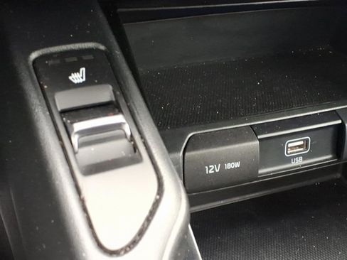 Used 2021 Kia Telluride S image 25