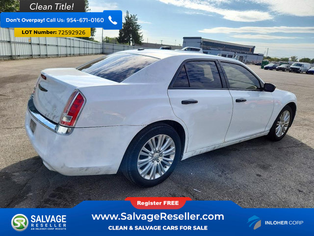 Used 2014 Chrysler 300 C AWD/4WD image 4