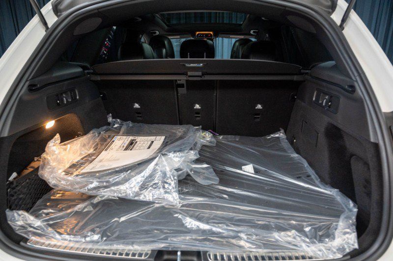 Certified 2026 Mercedes-Benz GLC 300 image 29