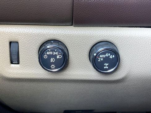 Used 2017 GMC Canyon SLT w/ Driver Alert Package AWD/4WD image 34