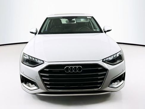 Used 2023 Audi A4 2.0T Premium w/ Convenience Package image 2