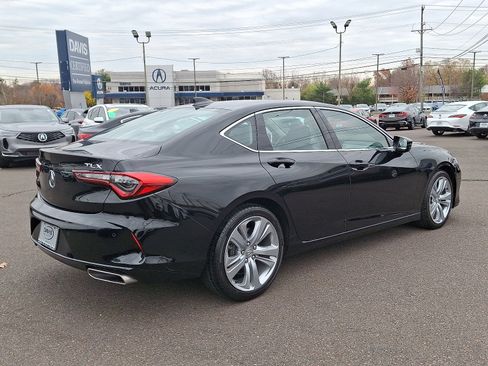 Certified 2022 Acura TLX w/ Technology Package image 4