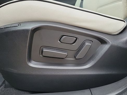 Used 2024 MAZDA CX-5 AWD 2.5 S w/ Preferred Package image 13