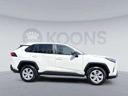 Used 2025 Toyota RAV4 LE image 8