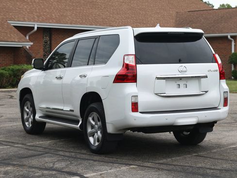 Used 2011 Lexus GX 460 w/ Comfort Plus Pkg AWD/4WD image 4