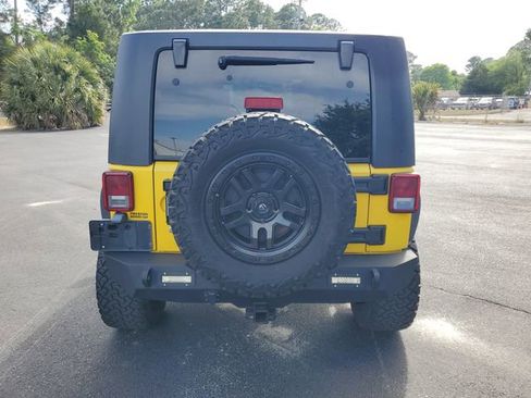 Used 2008 Jeep Wrangler X AWD/4WD image 5