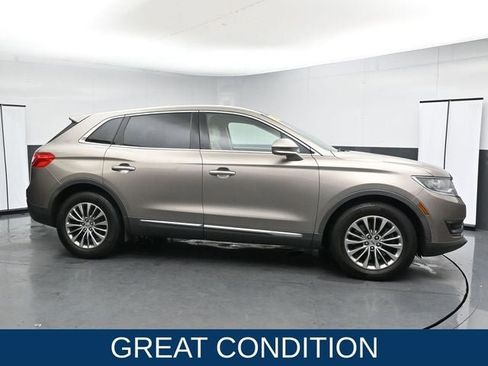 Used 2018 Lincoln MKX Select FWD image 12