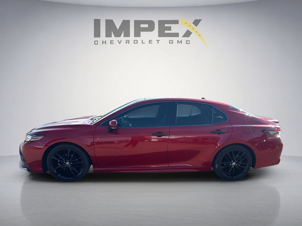 Used 2021 Toyota Camry XSE w/ Navigation Package FWD image 2
