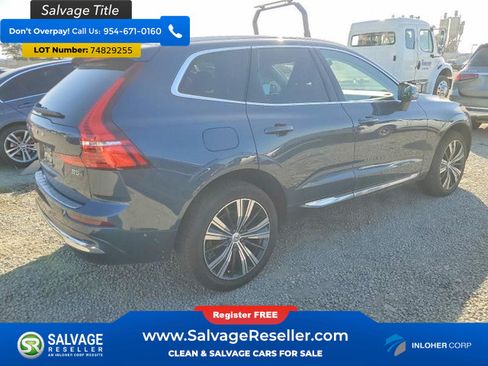 Used 2023 Volvo XC60 B5 Plus w/ Climate Package AWD/4WD image 4