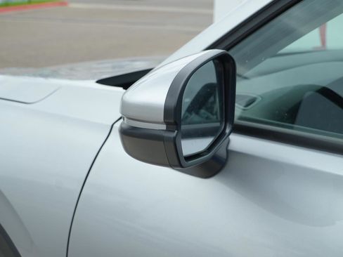 New 2026 Honda HR-V LX image 11