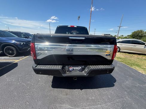 Used 2016 Ford F150 Platinum w/ Equipment Group 701A Luxury AWD/4WD image 4