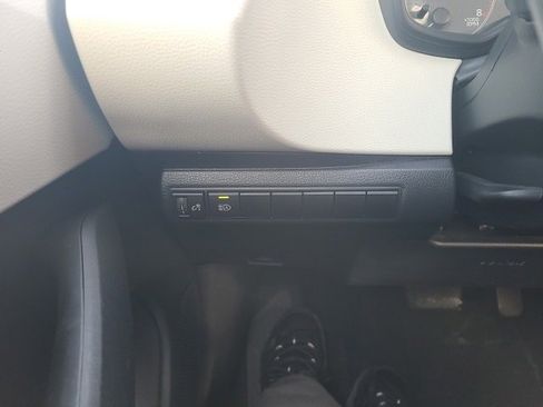 Used 2023 Toyota Corolla LE image 25