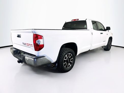 Used 2018 Toyota Tundra SR5 w/ SR5 Upgrade Package image 9