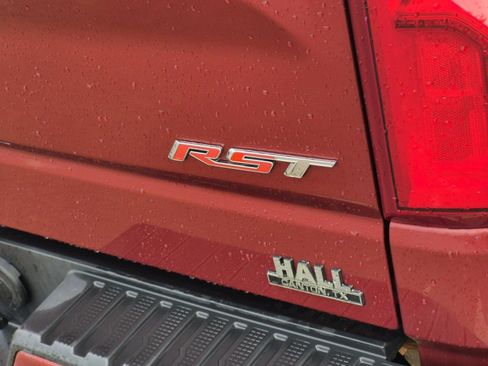 Certified 2019 Chevrolet Silverado 1500 RST image 8