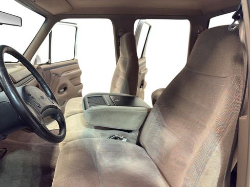 Used 1997 Ford F350 XLT image 13