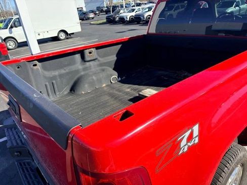 Used 2013 GMC Sierra 2500 SLE w/ SLE Preferred Package image 8