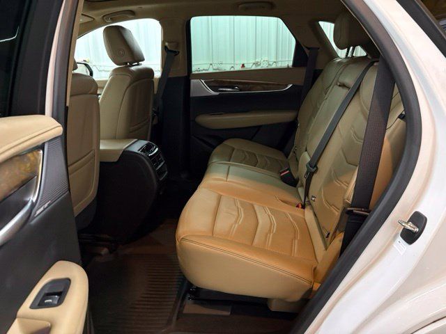 Used 2021 Cadillac XT5 Sportv w/ Platinum Package AWD/4WD image 18