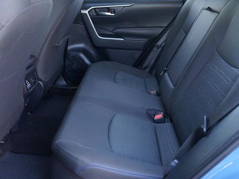 Used 2025 Toyota RAV4 SE AWD/4WD image 22
