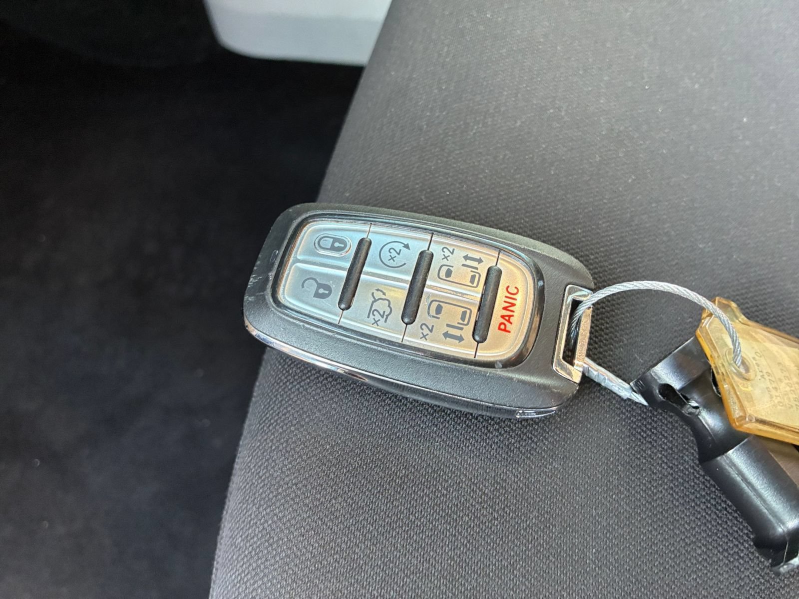 Used 2024 Chrysler Voyager LX FWD image 20