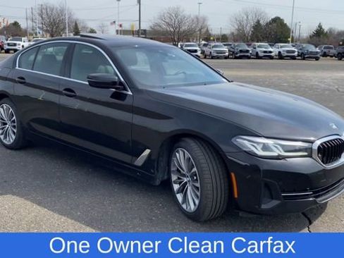Used 2022 BMW 530i xDrive image 3