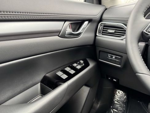 New 2025 MAZDA CX-5 AWD 2.5 S w/ Select Package image 29