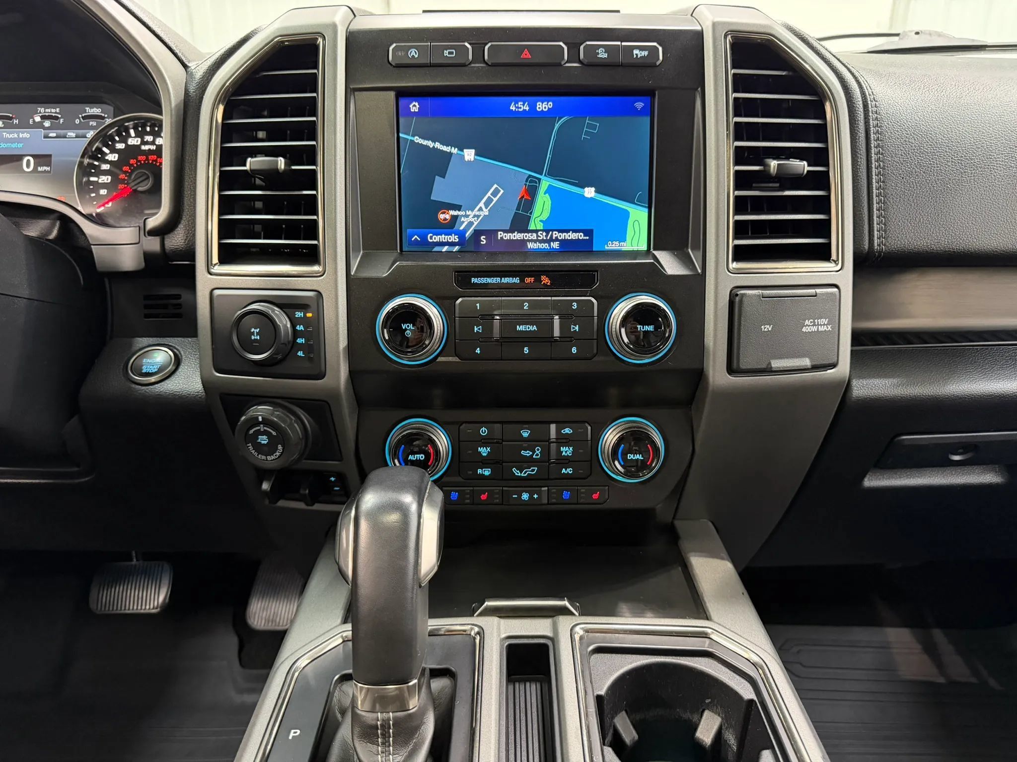 Used 2020 Ford F150 Raptor w/ Equipment Group 802A Luxury AWD/4WD image 22