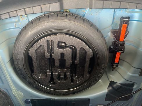 Used 2021 Nissan Sentra SR image 28