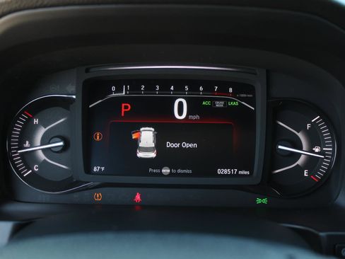 Used 2023 Honda Passport TrailSport image 12