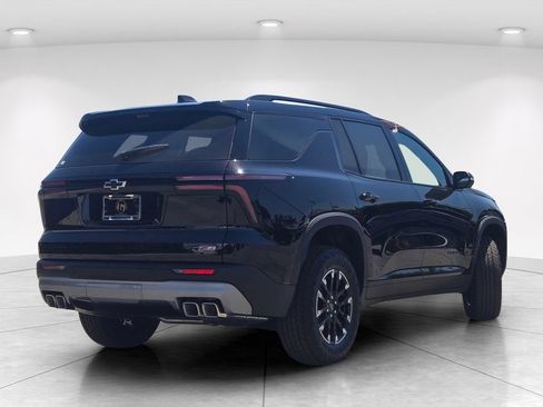 New 2026 Chevrolet Traverse Z71 w/ Driver Confidence Package AWD/4WD image 3